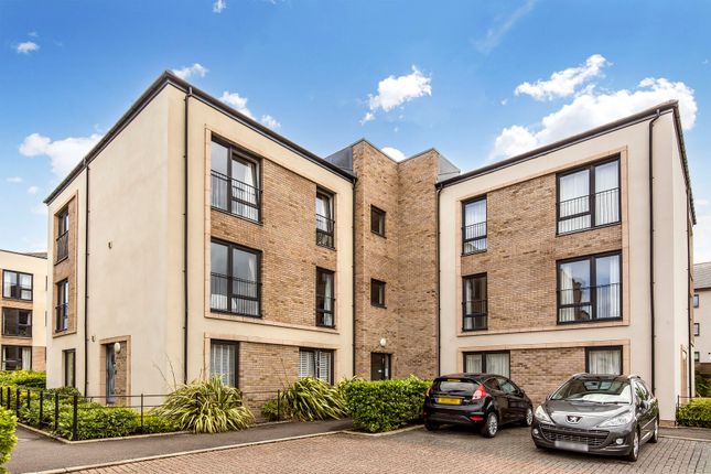 Thumbnail Flat for sale in Lowrie Gait, South Queensferry