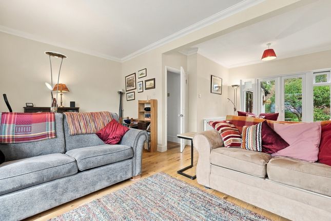 31, South Crescent, Southend-on-sea photo 2