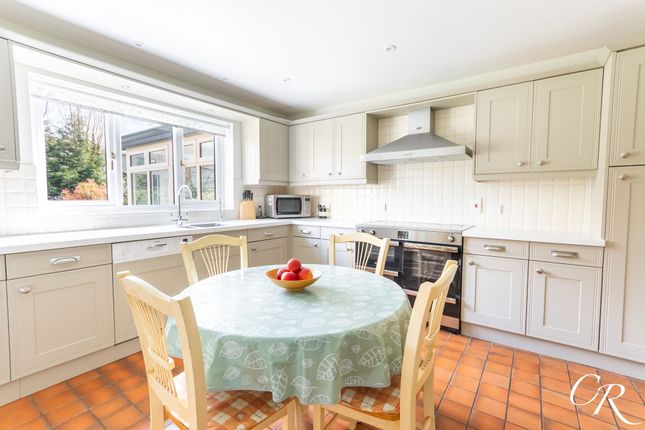 4 Coln Rise, Cheltenham photo 2