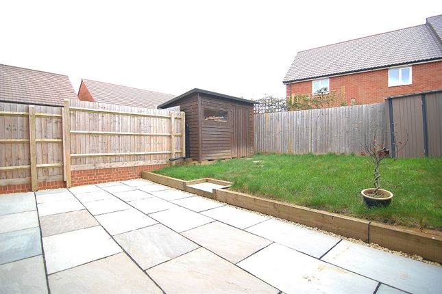 3, Francis Winfield Close, Stonehouse photo 2