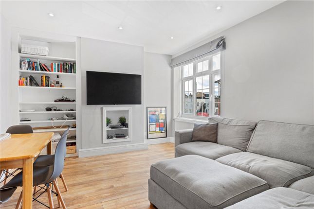 Thumbnail Flat for sale in Fountain Road, London
