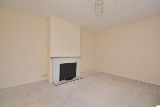 94, Wroughton Drive, Bristol photo 2