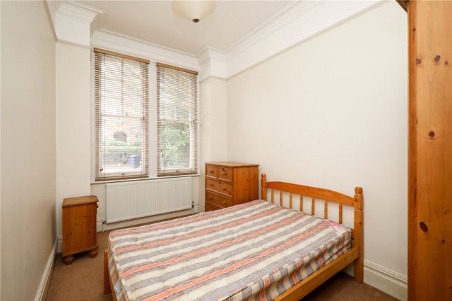 30, Woodgrange Avenue, London photo 3