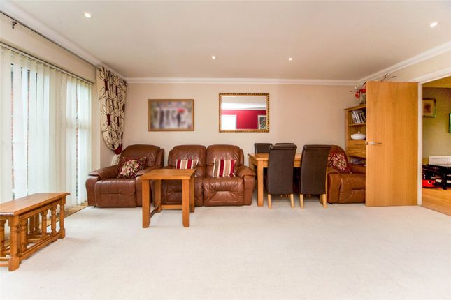 Flat 9,, Fairmead Lodge, Enfield photo 4