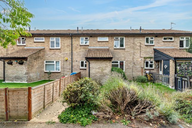 2-bed flat on 49 Aspinall Close, Lowestoft, £55,000