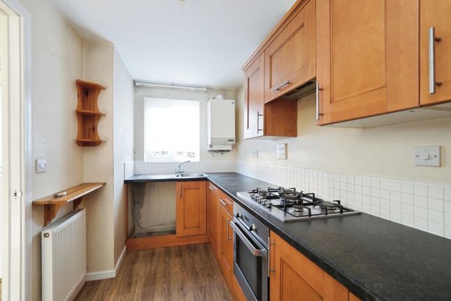 93, Caroline Court, Staffordshire photo 2