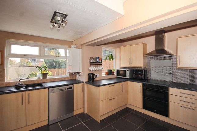 107, Beanfield Avenue, Coventry photo 4