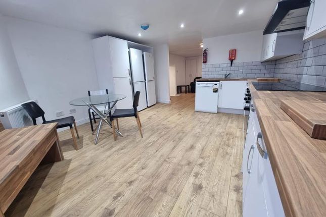 Property to rent in Beechwood Terrace, Burley, Leeds