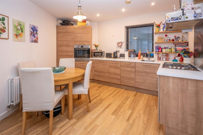 8 Brooking House, Rollason Way, Brentwood photo 3