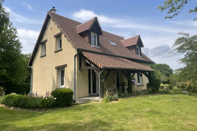 Thumbnail Detached house for sale in Trun, Basse-Normandie, 61160, France