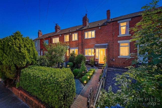32, Grove Avenue, Pontefract photo 3