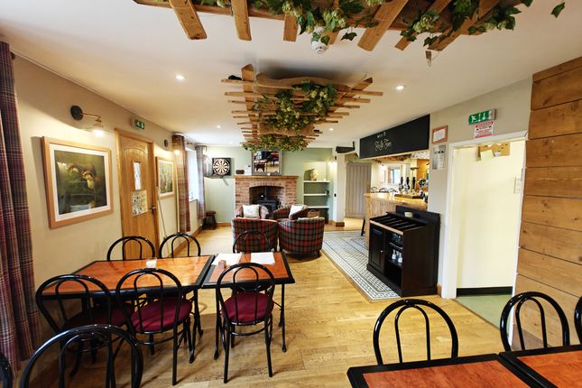 Slip Tavern, Much Marcle, Ledbury photo 3