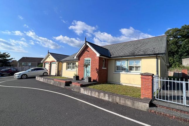 Detached bungalow to rent in Caereithin Farm Lane, Swansea, Ravenhill