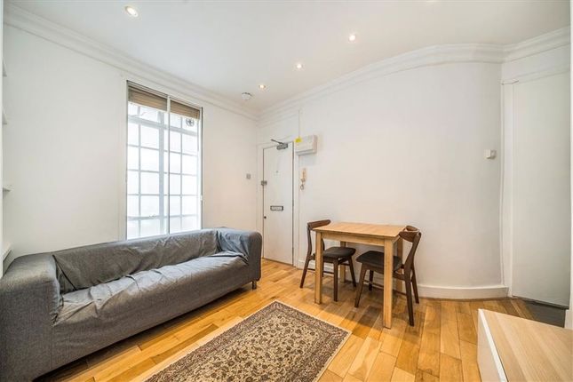 Flat 13, Victoria Chambers, Luke Street, London photo 2