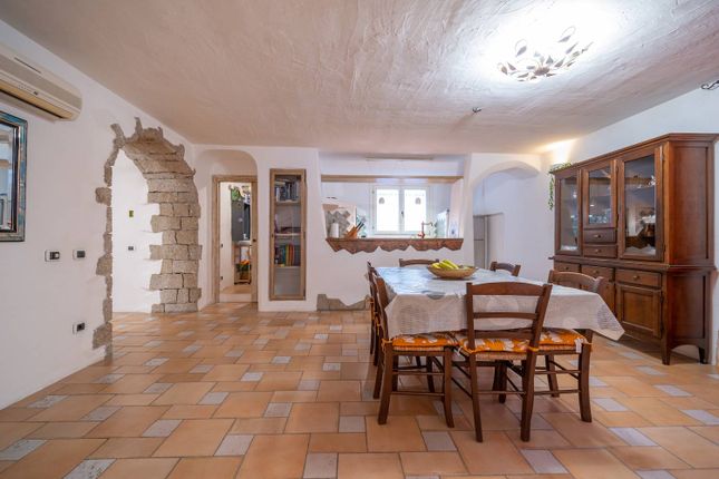Villa for sale in Olbia, Olbia, Sardegna
