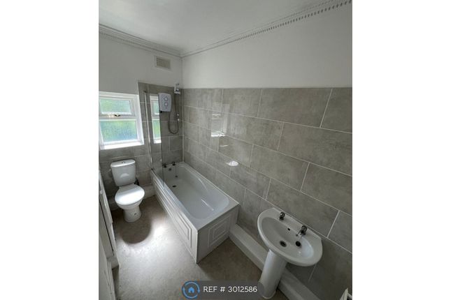 Kenyon Street, South Elmsall, Pontefract photo 3