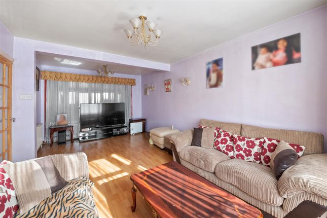 35, New Road, Uxbridge photo 3