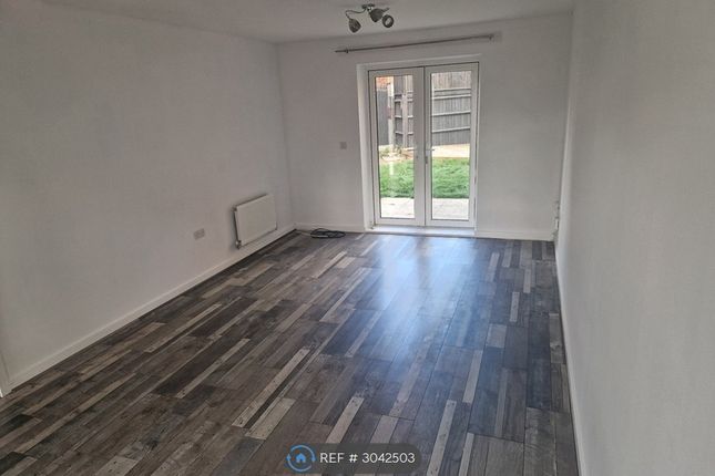Colburn Way, Grays photo 2