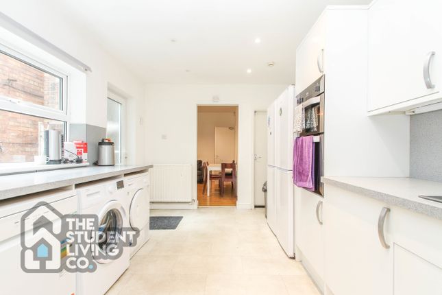 146, Lenton Boulevard, Nottingham photo 4