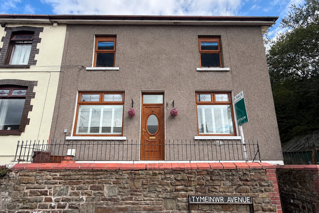 2 Tymeinwr Avenue, Bridgend photo 2