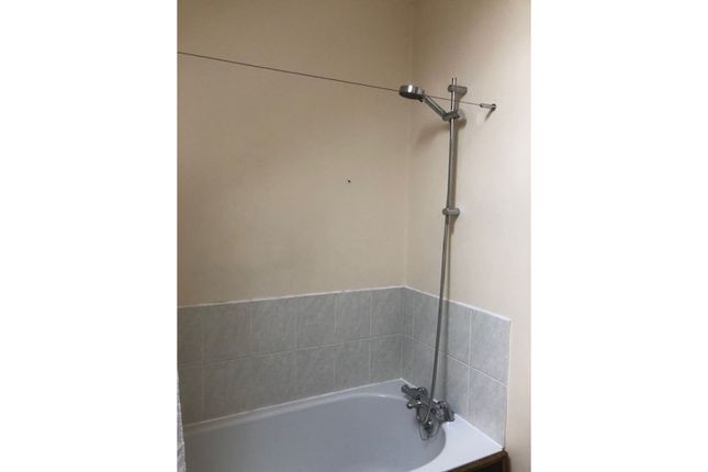 Flat for sale in Dudley Road, Tipton