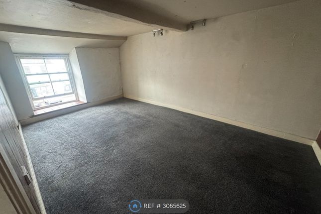 Flat, Tan Y Graig, Llanrwst photo 3