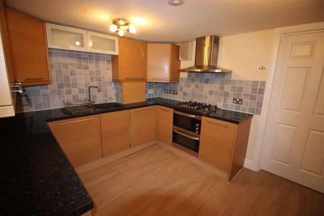 Flat to rent in Bank Street, Chepstow