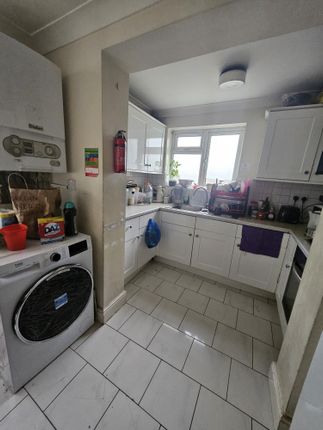 End terrace house to rent in Richford Road, London