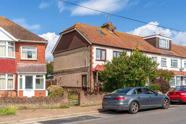 Thumbnail Flat for sale in Annweir Avenue, Lancing, West Sussex