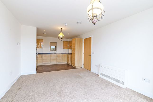 50 The Windings Cable Drive, Frodsham photo 3