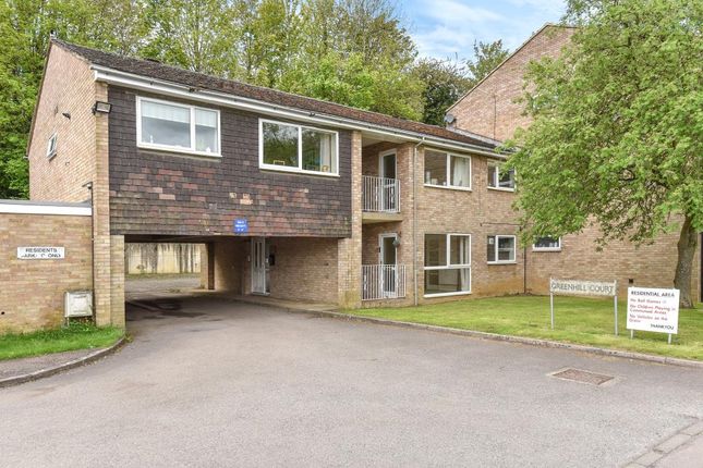 Thumbnail Flat to rent in Greenhill Court, Banbury