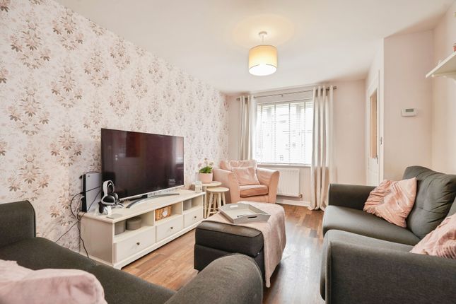 19, Claydon Avenue, Middlesbrough photo 4