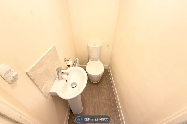 Wheatcroft Way, Swindon photo 4
