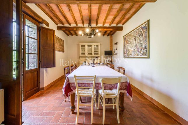 Country house for sale in Via Delle Regioni, Buonconvento, Toscana