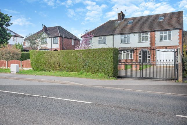 Property for sale in Main Road, Ravenshead, Nottingham