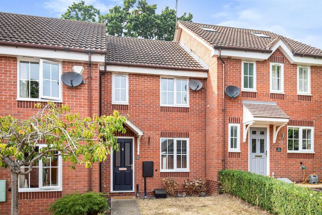 Thumbnail Terraced house for sale in Armscote Grove, Hatton Park, Warwick