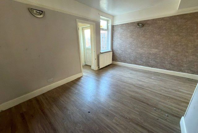 Davison Road, Durham photo 3