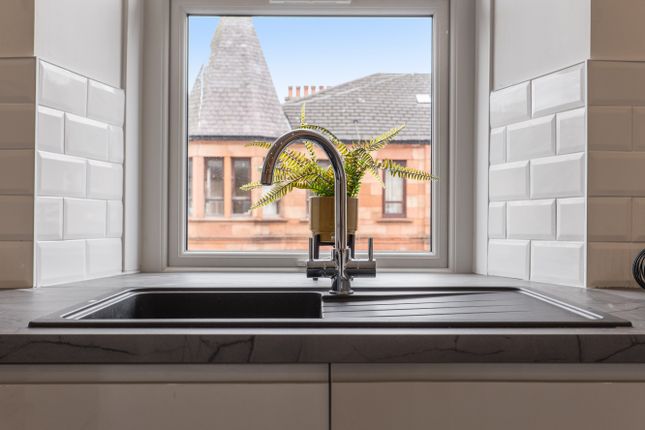 Flat for sale in Deanston Drive, Shawlands, Glasgow