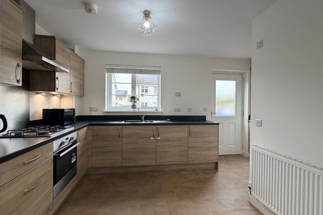 15 Dalrymple Crescent, Glasgow photo 4