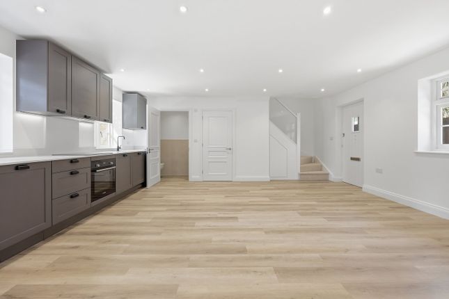 PLOT FIVE, The Chapel, Hall Street, Chelmsford photo 3