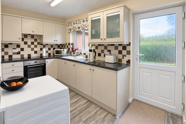 25 The Woodlands, Southport, Merseyside photo 4