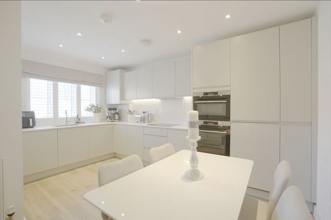 19 Ash Road, Ely photo 2