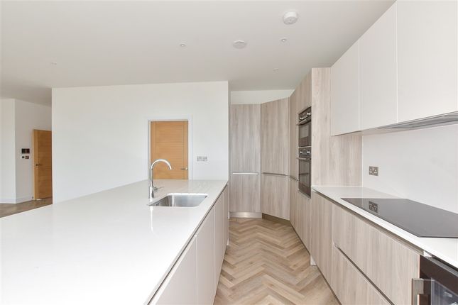 Lounge/ Kitchen/ Diner