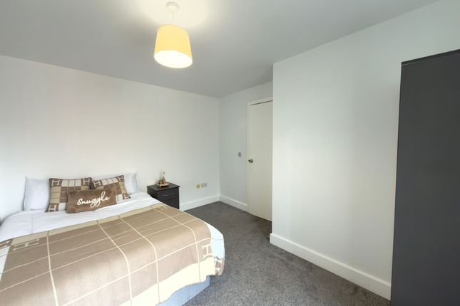 145, Bell Barn Road, Birmingham photo 2