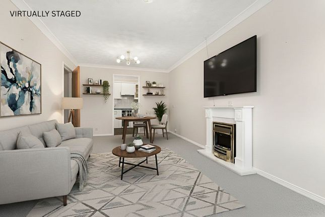 Flat 22, The Chestnuts, West Street, Godmanchester photo 4