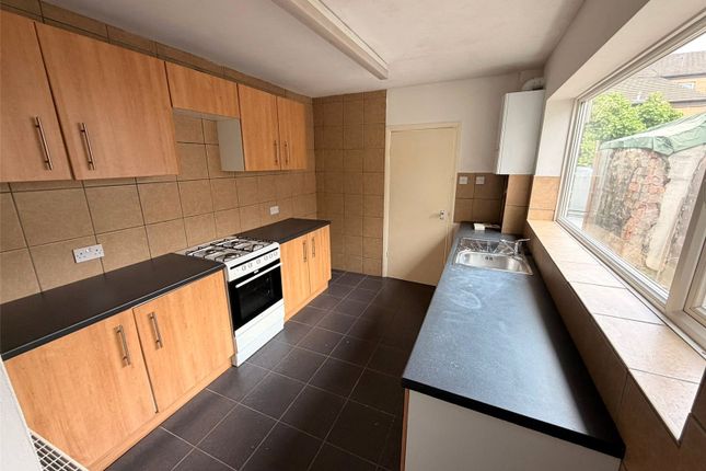 181, Lee Lane, Bolton photo 3