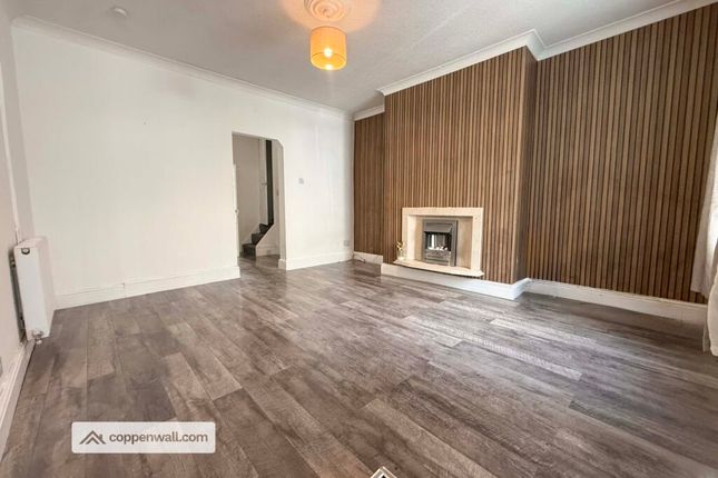 12, Brearley St, Stacksteads photo 3