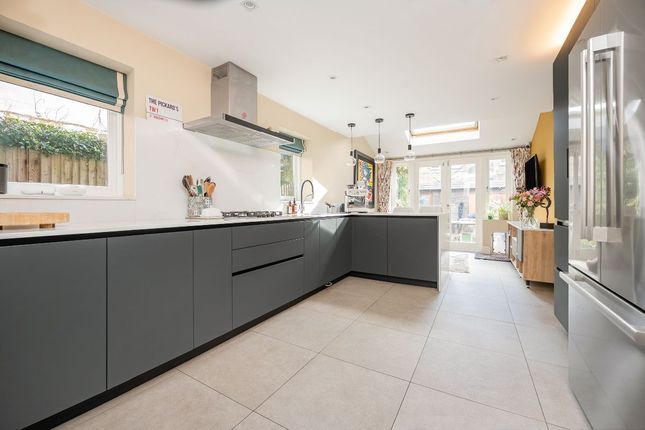 54 South Western Road, St Margaret's photo 4