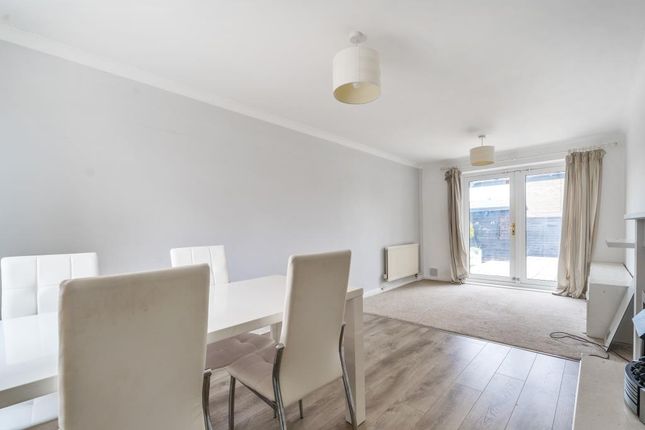 End terrace house to rent in South Ham, Basingstoke