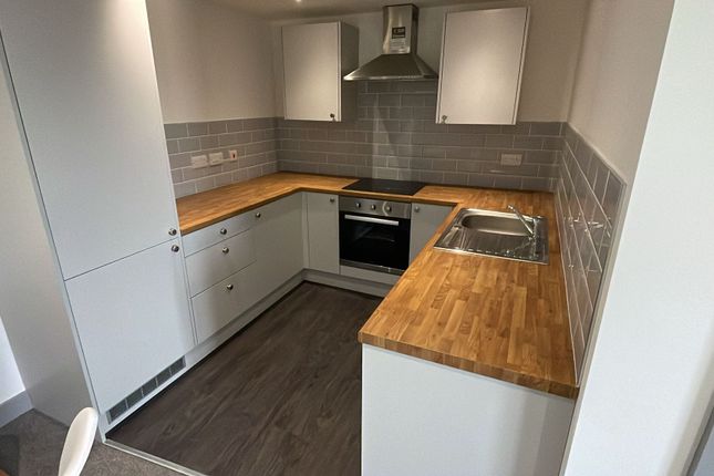 BH 204, Balm Road Leeds, Leeds photo 4